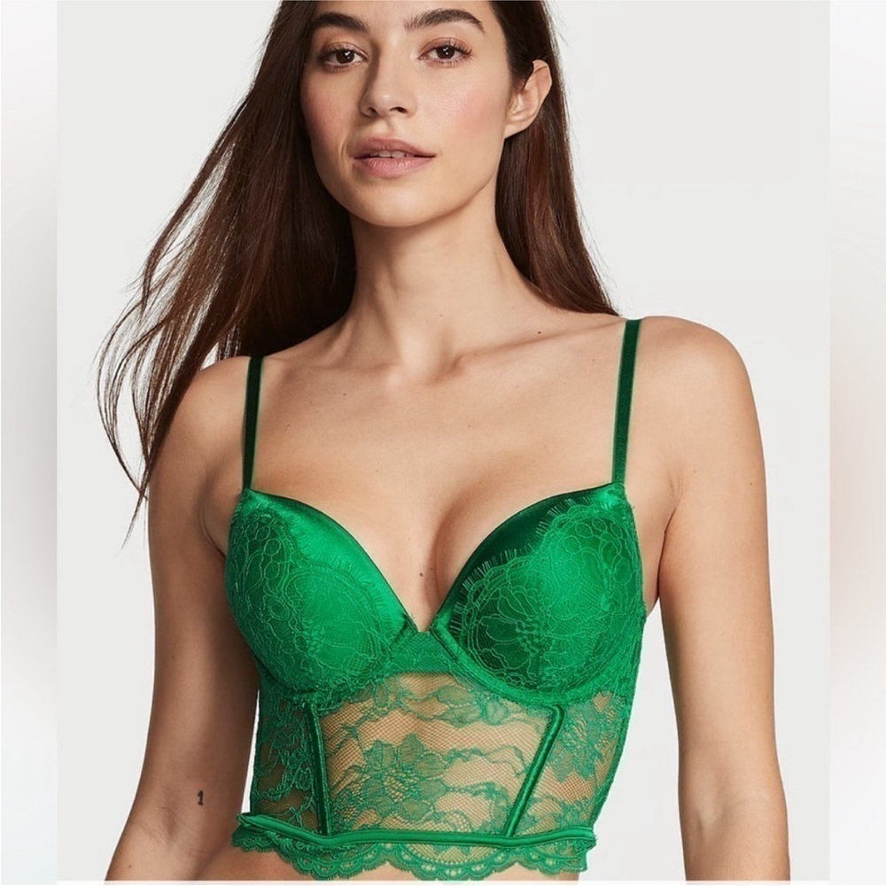 NWOT Victoria’s Secret bombshell lace bralette verdant green size 32A